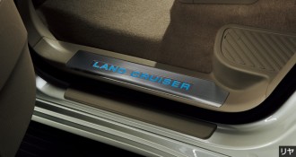 Land Cruiser 200 201508- Scuff Illumination (For Rear) Black Colour